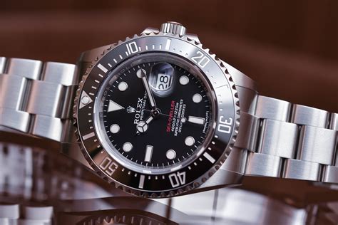 rolex sea dweller band width|Rolex Sea-Dweller bezel.